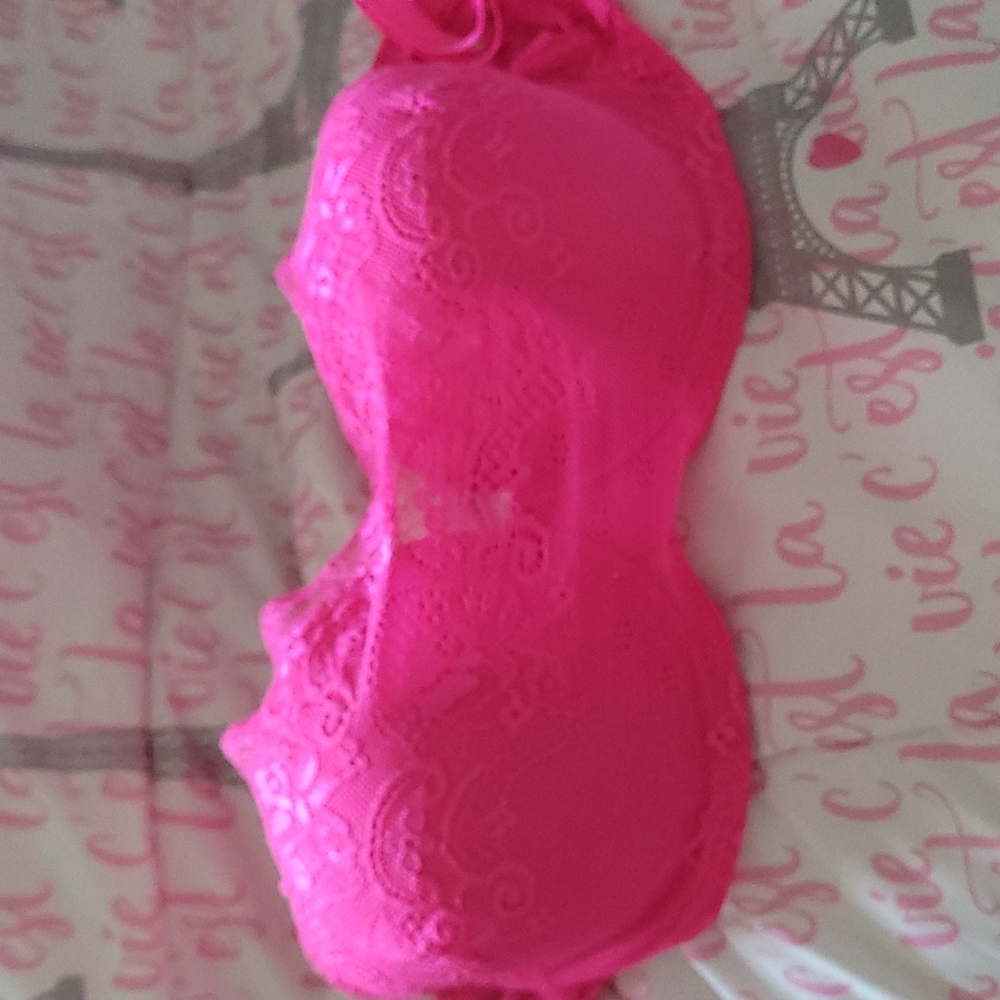 Super cute pink padded bra